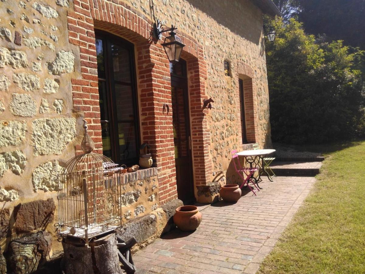 Gite Ligerie Saint-Martin-des-Pezerits Exterior photo